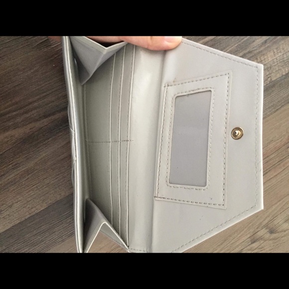 Grey Envelope Wallet - Picture 2 of 2